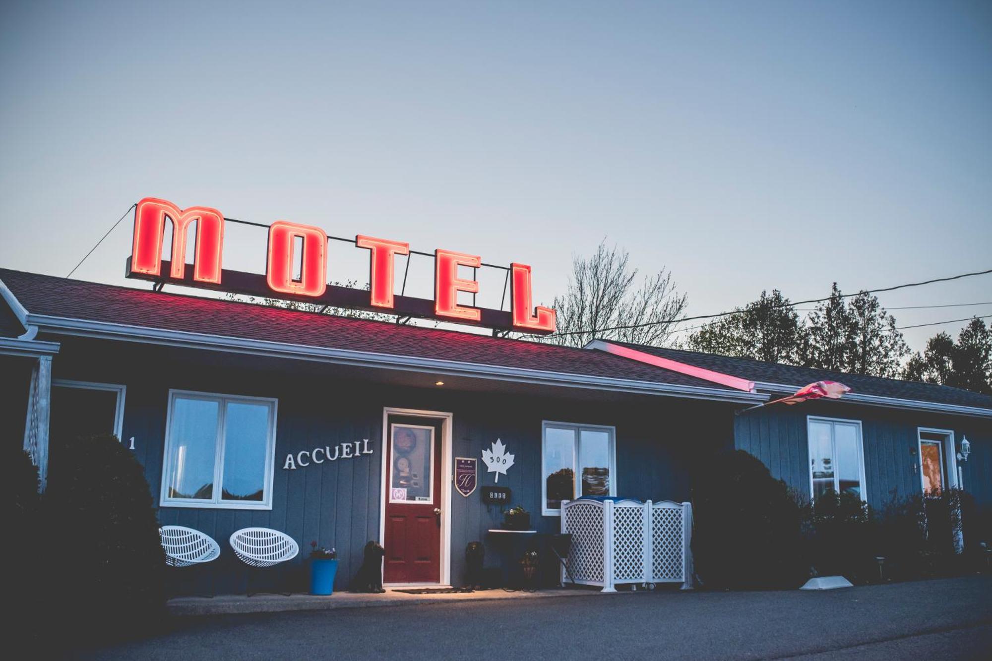 Motel Cap Blanc Kamouraska Εξωτερικό φωτογραφία
